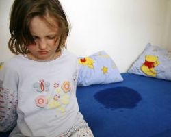 Ребенок писается ночью (энурез у детей)