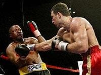 Можно получить сотрясение головного мозга в драке или боксе Можно получить сотрясение головного мозга в драке или боксе